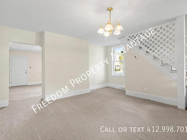 644 Herschel St — Photo 7