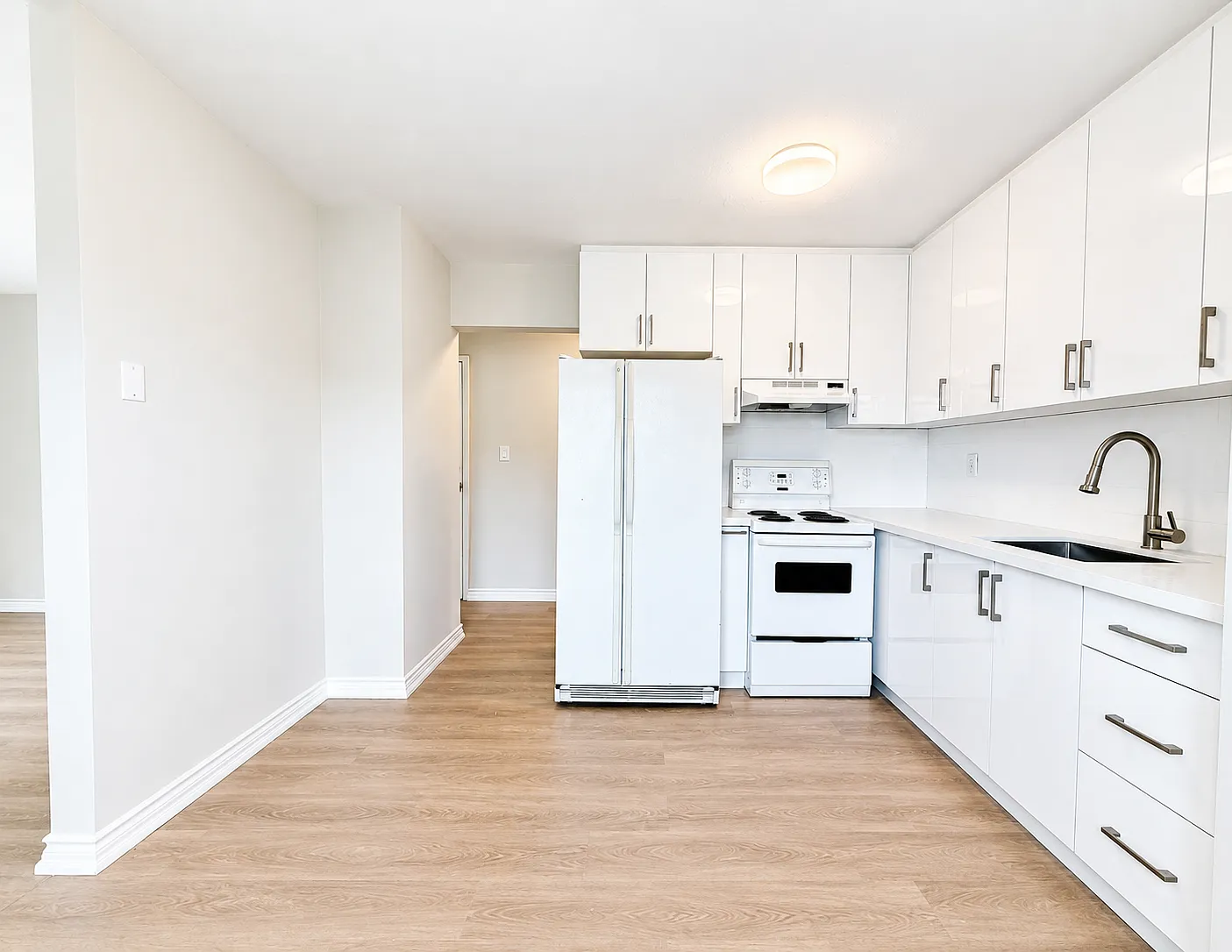 Unit 14 - 19 Empire St — Photo 1