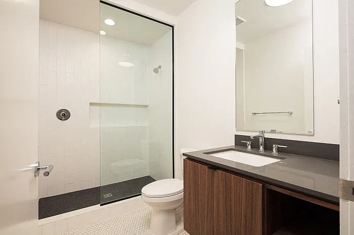 The Julian Apartments — Photo 68