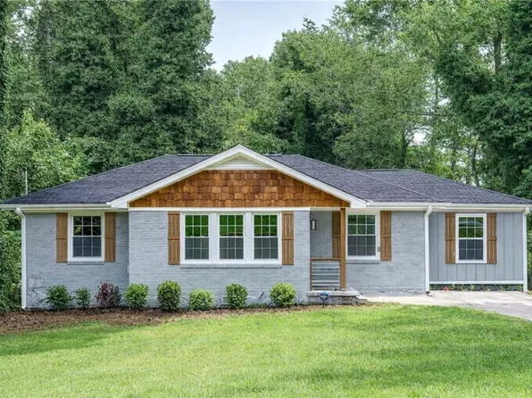 2130 Seavey Dr, Decatur, GA 30032