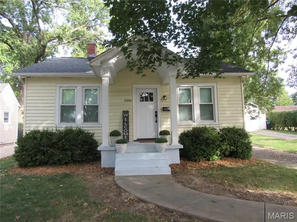 1000 McPherson Ave, Alton, IL 62002