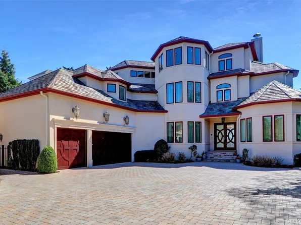 265 Asharoken Avenue, Northport, NY 11768