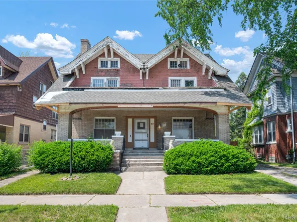 69 Massachusetts St, Highland Park, MI 48203