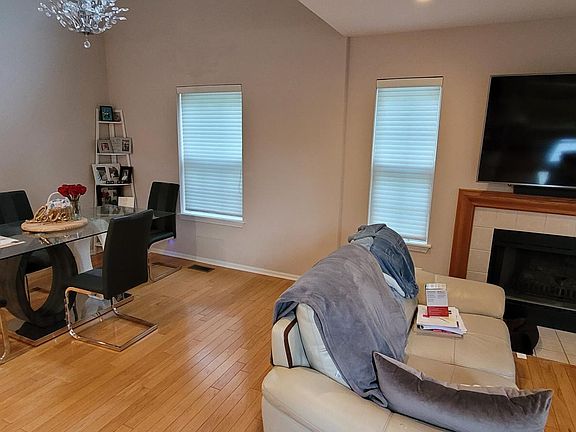 2nd image of 1151 Orleans Dr
