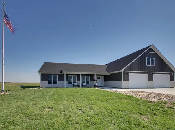 5550 Lone Cedar Trl, New London, MO 63459