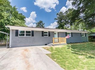 224 Tanglewood Dr, Kannapolis, NC 28081