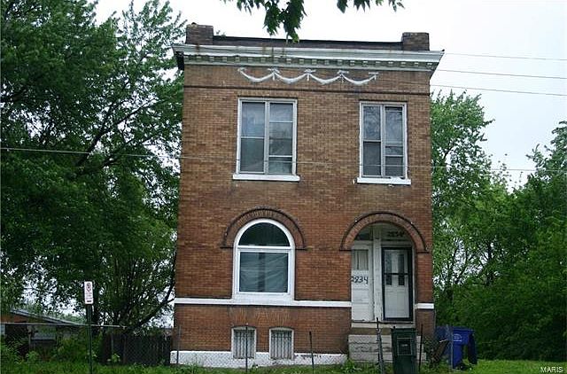 1st image of 2834 N 21st St