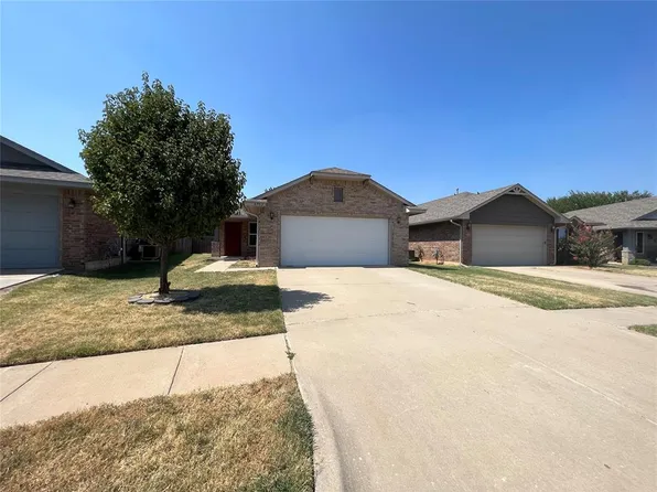 5703 Clearwater Dr, Oklahoma City, OK 73179