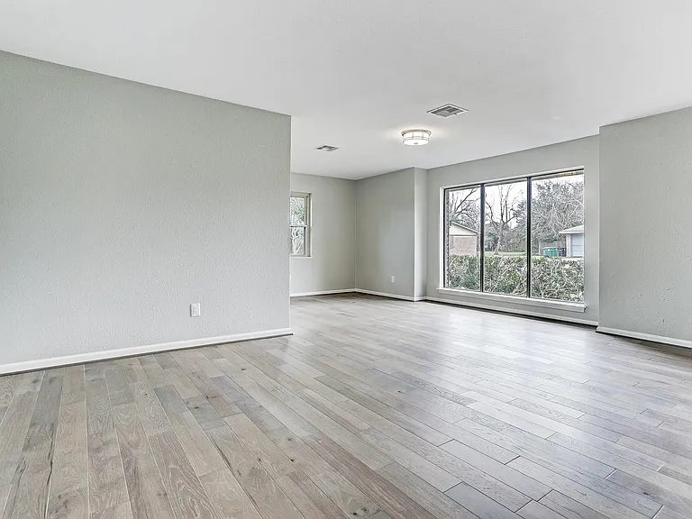 12318 Atwell Dr — Photo 4
