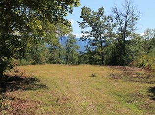 Biscuit Rock Rd, Bryson City, NC 28713