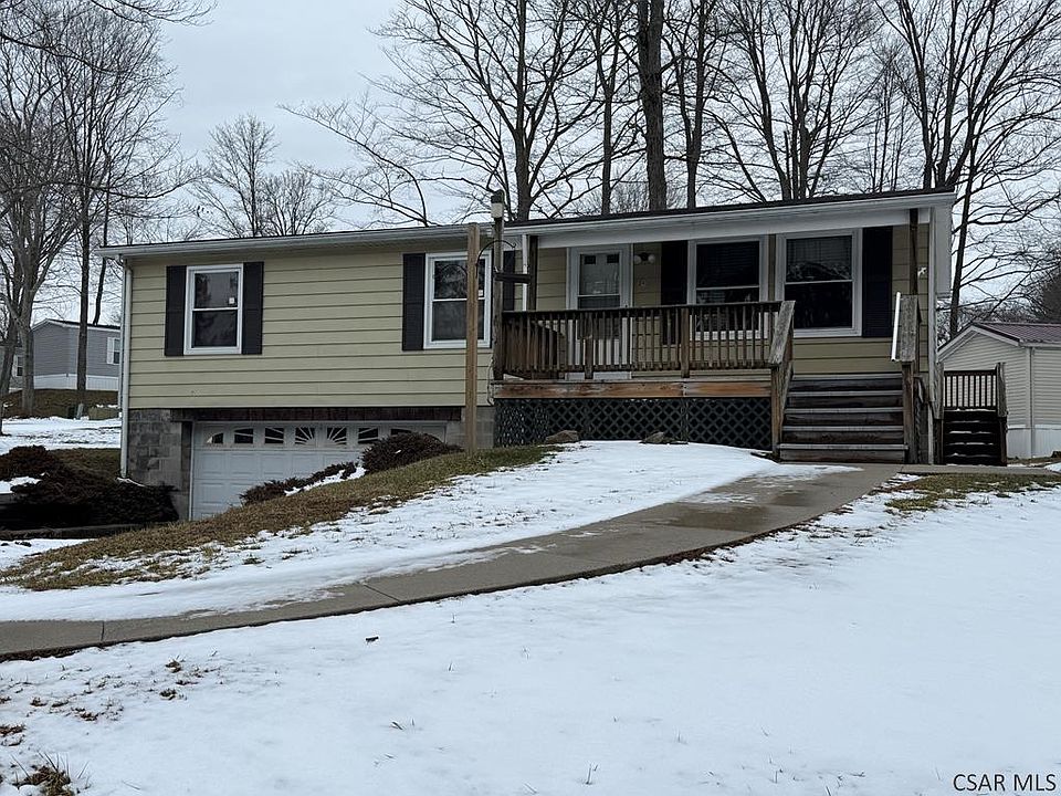1st image of 109 Commercial Cir
