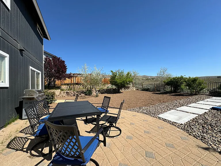 1670 Saturno Heights Dr — Photo 12