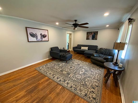 2nd image of 19 Forrest Dr