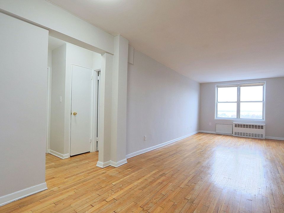 1st image of 11712 Ocean Promenade APT 7A