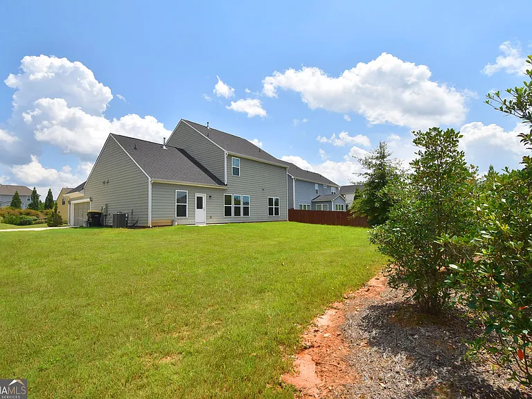 421 Southbridge Pass — Photo 67