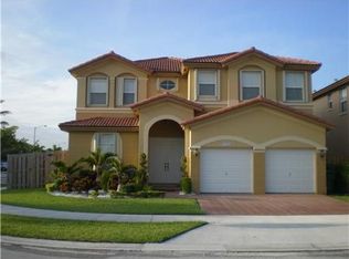 11528 NW 84th St, Doral, FL 33178