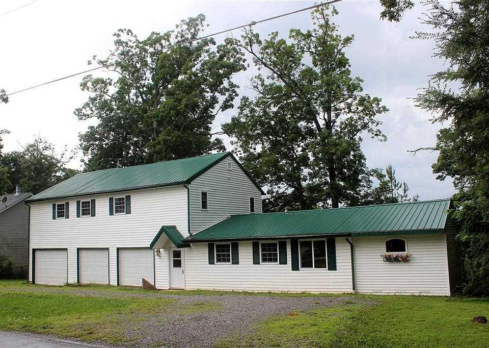 1st image of 521 Cambridge Shores Dr