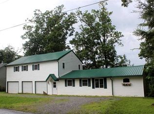 521 Cambridge Shores Dr, Gilbertsville, KY 42044