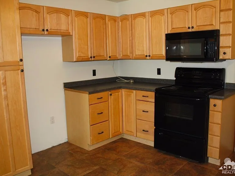 77605 California Dr — Photo 5