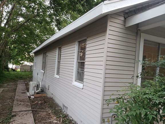 4th image of 911 Garland Ave
