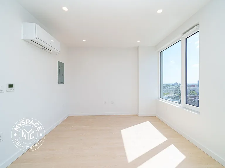 1499 Bedford Ave #9G — Photo 6