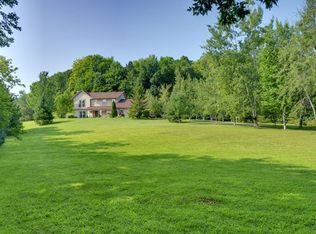 4551 Beaver Dam Rd, West Bend, WI 53090