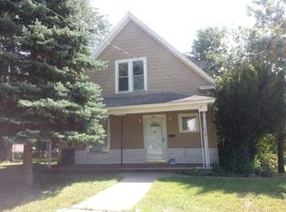 2816 10th St, Sioux City, IA 51105