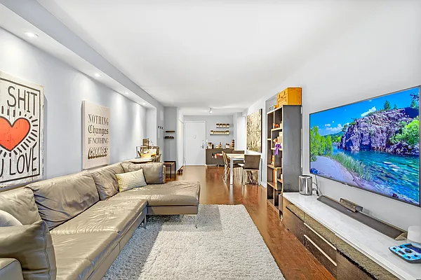 Sold by Compass | media 10