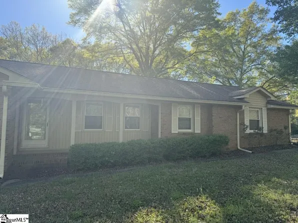 606 Davis St, Lancaster, SC 29720
