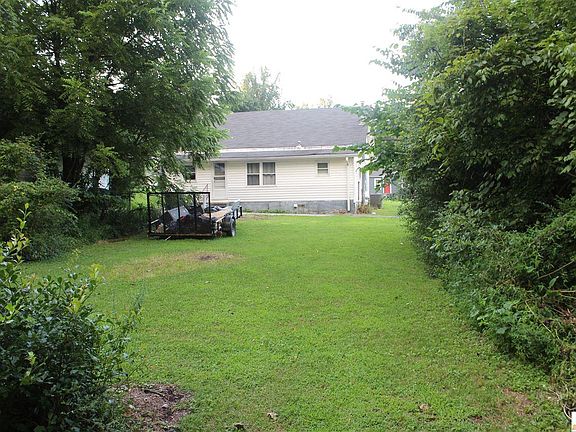 4th image of 400 Cleveland Ave