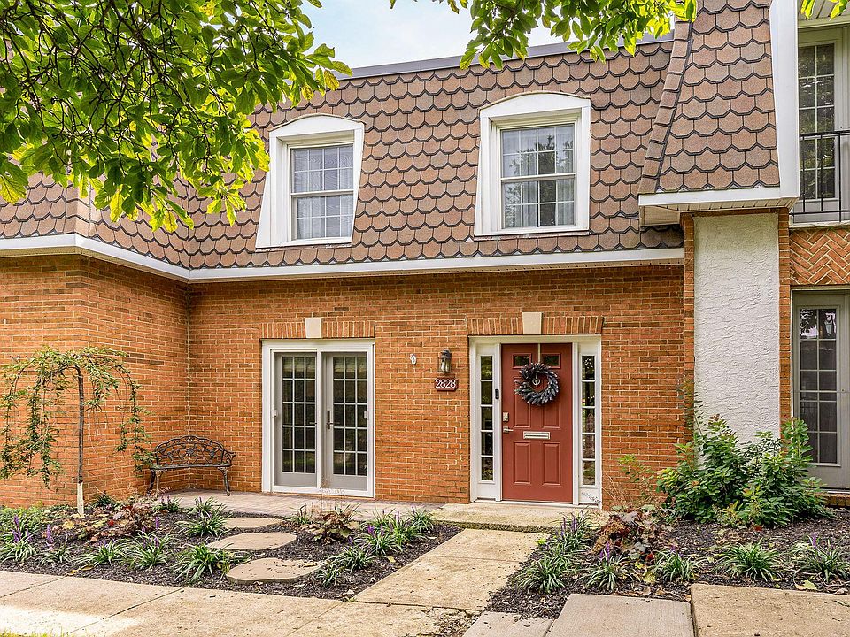 1st image of 2828 Chateau Cir #84