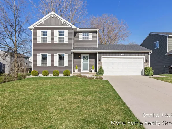 4950 Meadow Brown Dr, Hudsonville, MI 49426