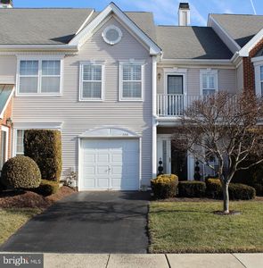 208 Delmar Ct, North Wales, PA, 19454