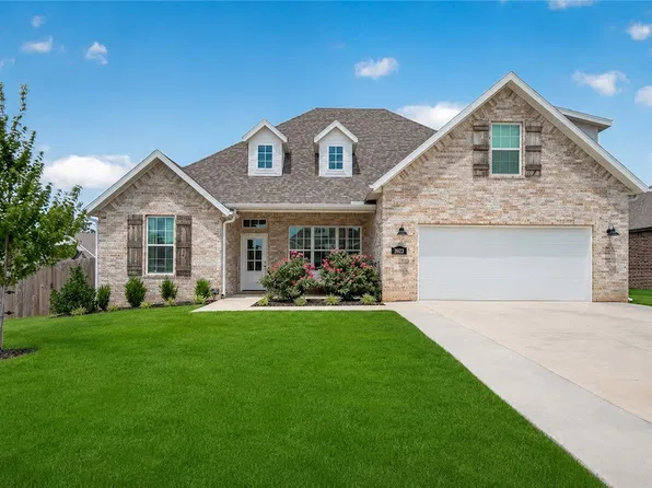 5922 Lavender Ave, Springdale, AR 72762
