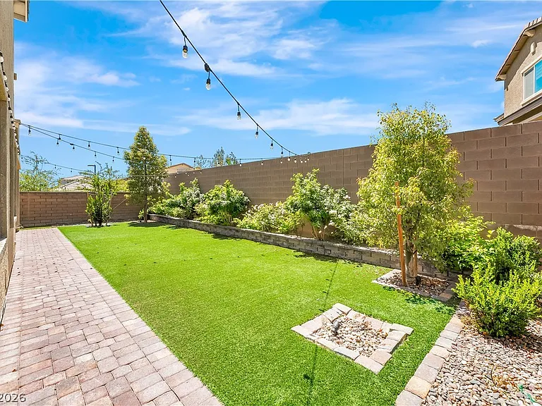 1611 Dire Wolf Ave — Photo 65