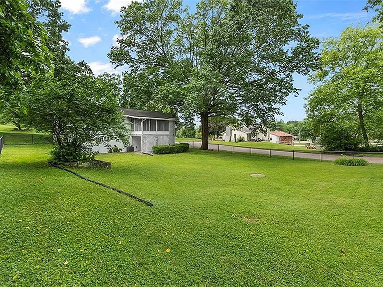 2838 Hopper Rd — Photo 20