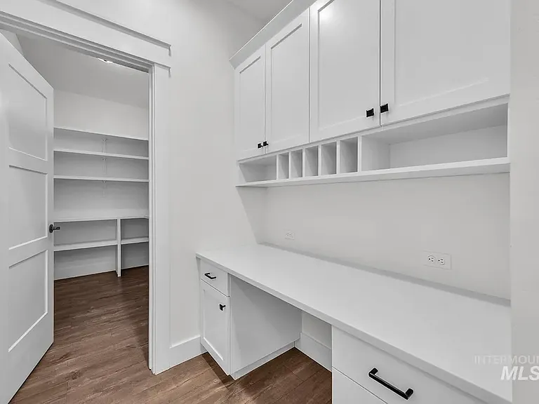 4304 W Ravenna St — Photo 10