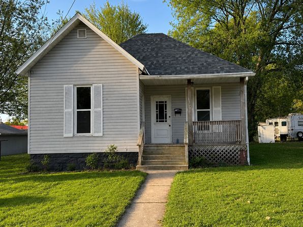 1112 E Locust St