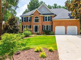 615 Kings Grant Walk, Roswell, GA 30075