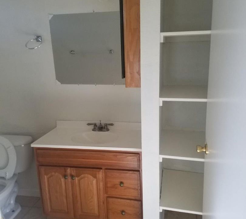 2nd image of 928 S 45th St APT 7