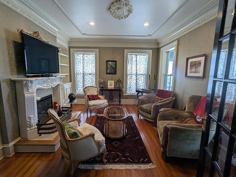 14 Highland Ave — Photo 51