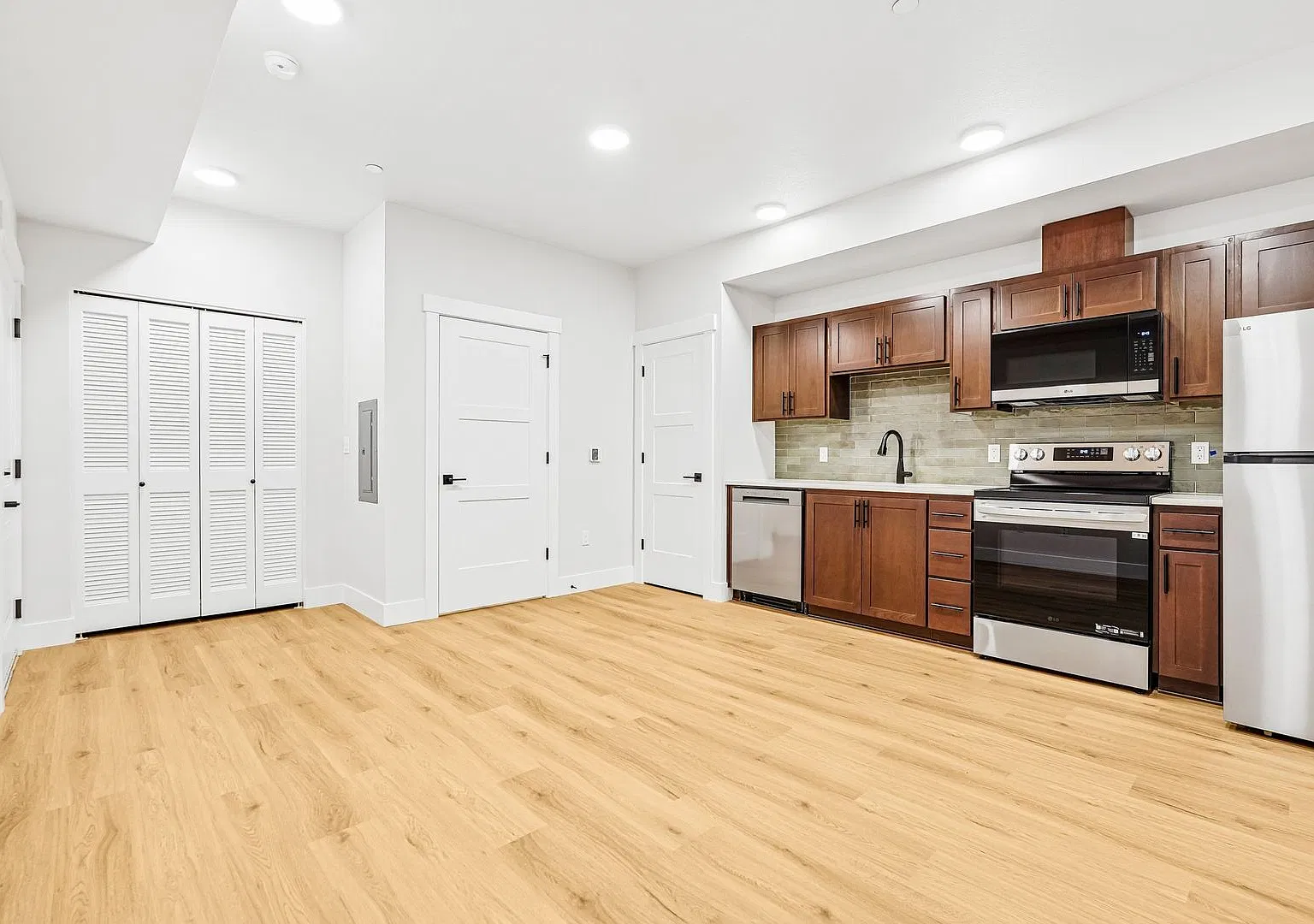 Prescott Park Apartments | Brand-New Studio, 1 & 2 Bedroom Homes — Photo 3