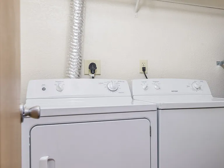Forest Ridge Apartments — Photo 38