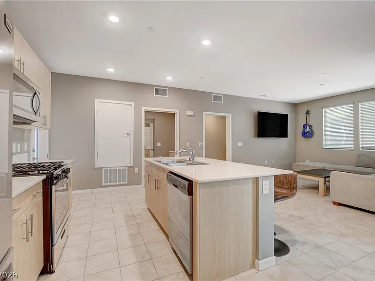 11238 Essence Point Ave #108 — Photo 24