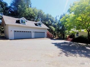 2202 Pleasant Hill Rd, Sebastopol, CA 95472
