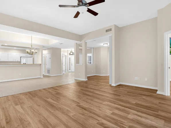 1003 Makarios Dr, Saint Augustine, FL 32080