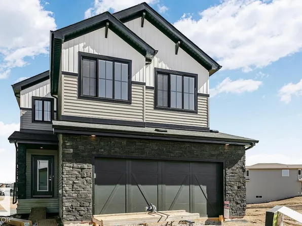 2431 Egret Loop, Edmonton, AB T6M 3G9
