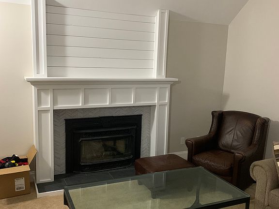 5th image of 7994 Emery Blvd NW