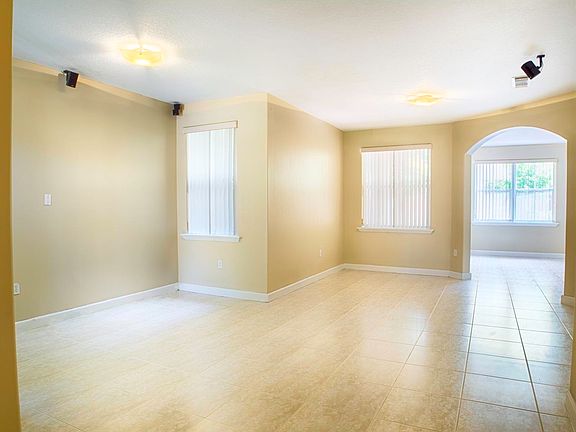 2nd image of 4849 NW 108th Pl
