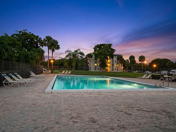 2nd image of 3700 N Pine Island Road #307